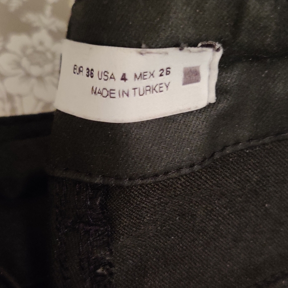 Waxed slouchy jeans - Picture 3 of 3